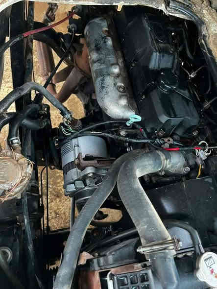 السلام عليكم سياره كيه منفيس موديل 2010 شرط المحرك والگير والقماره مبدله السعر 55وبيها مجال العنوان كركوك قضاء الحويجه قريه تل علي اتصل ***********
