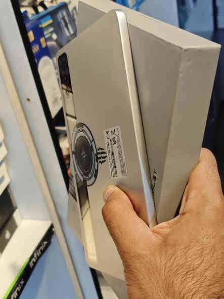 يارزاق
متاح ايباد ريدماجك أسترا
ذاكرة 256/12
معالج سناب دراكون 8Elite
مستخدم 10 ايام مشحون11 مرة
غراض مامستخدمه
ببجي 120 فريم
السعر 750الف
***********
 ***********
مكاني طويريج يتوفر توصيل بابل كربلاء
