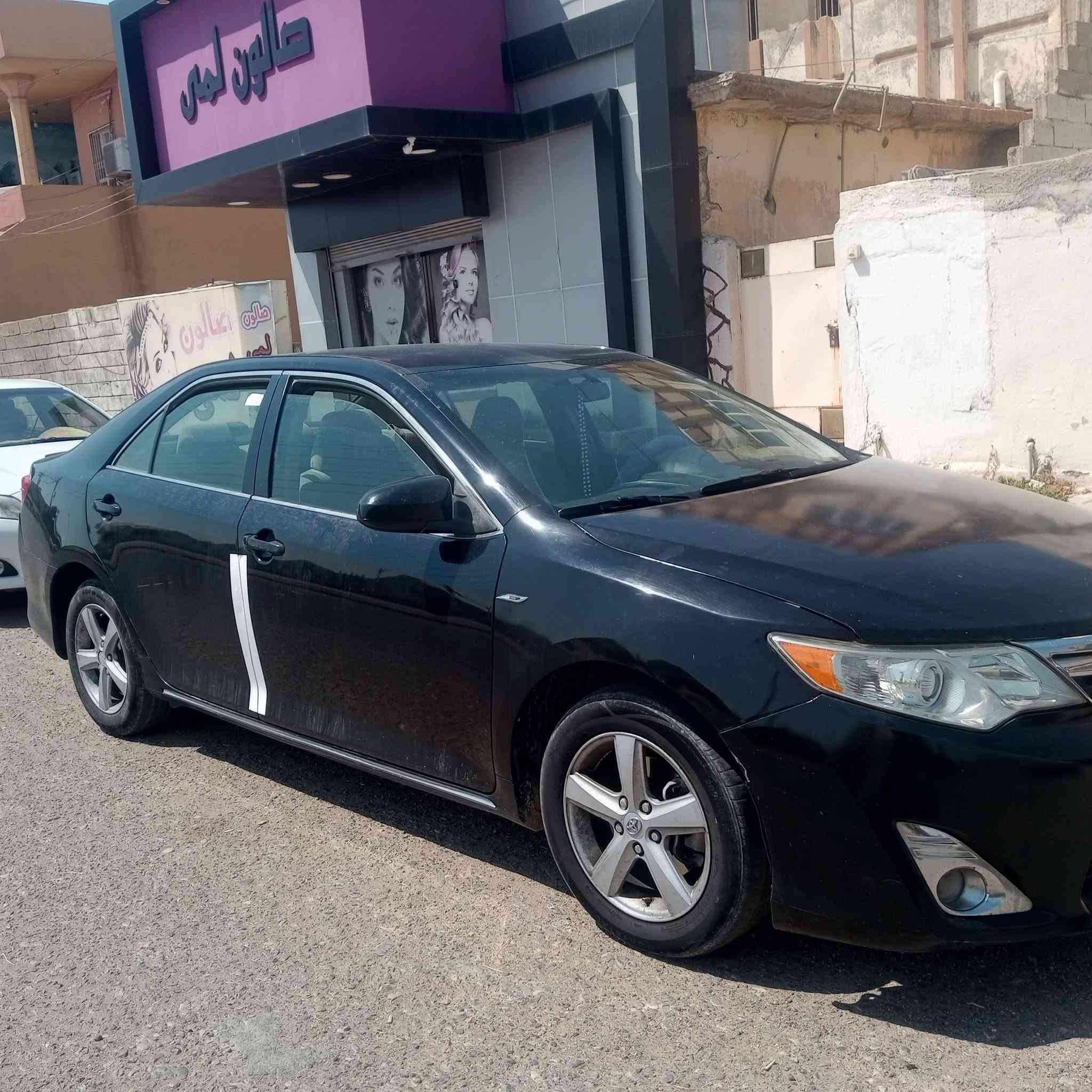 س ع كامري موديل 12 كندي شرط كير محرك وتبريد سياره جاهزة رقم سليمانيه هزه وسنويه كله جديد سياره مال جناي ضرر 3 قطع بدون دواخل البيع و مراوس حسب القناعه مكاني كركوك الشراي يخابرني ***********
