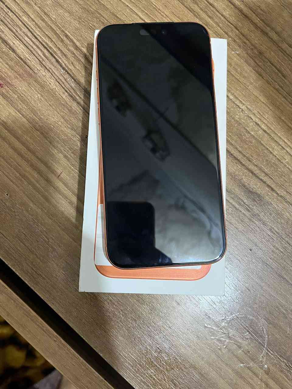 السلام عليكم 17برو ماكس سيمكارت بطاريه 100 مشحون 21 جهاز جديد ذاكره 256 السعر 1950 مكاني بغداد الشعب 
***********
