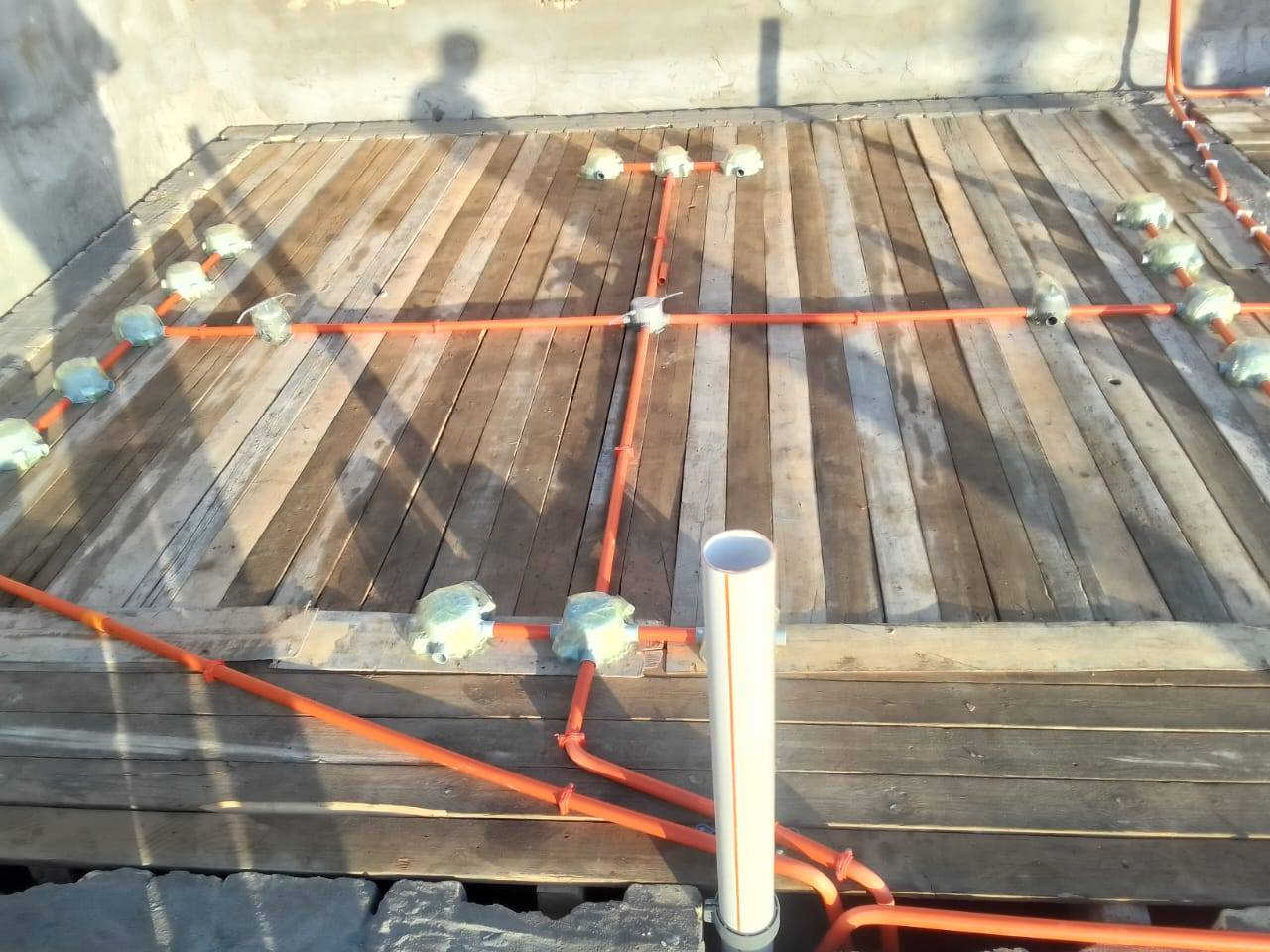 السلام عليكم
متخصصون في جميع أنواع التأسيسات الكهربائية للمنازل، المحلات، والعمارات:
✅ تأسيس داخلي وخارجي
✅ تمديد الأسلاك وتركيب المفاتيح والقواطع
✅ كشف وصيانة الأعطال
✅ تركيب منظومات الإنارة والسبوت لايت
✅ نصب شبكات كهرباء 

🧰 عملنا دقيق وسريع وبأسعار مناسبه
رقمي ***********
وبي واتس اب 
مكاني البصره
