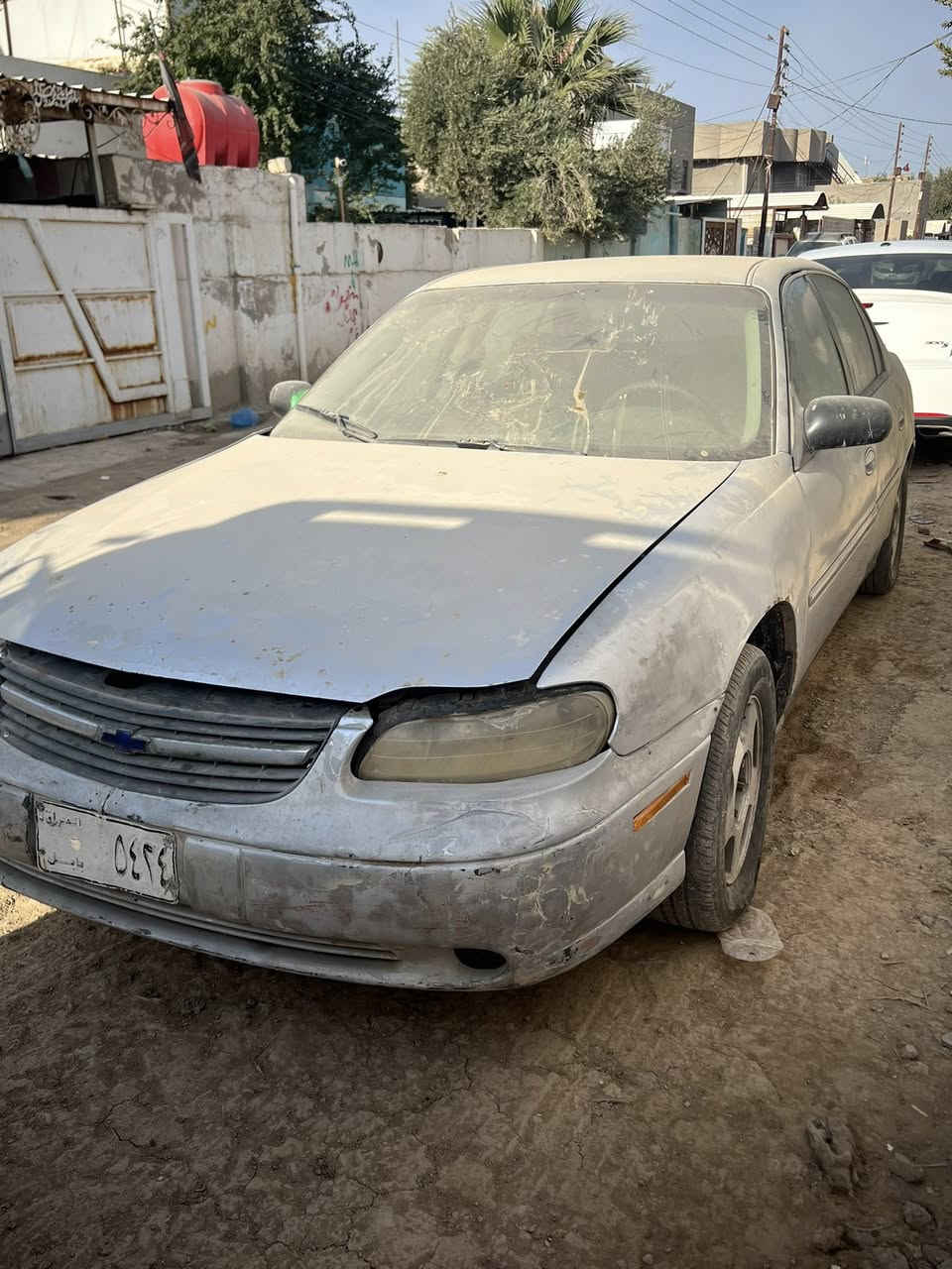 سلام عليكم سياره شوفر امريكي موديل ٢٠٠٤ البيع سعر خاص سياره شغاله تريد تصقيط  سياره جاهزه مكان دوانيه تفاصيل رقم ***********
