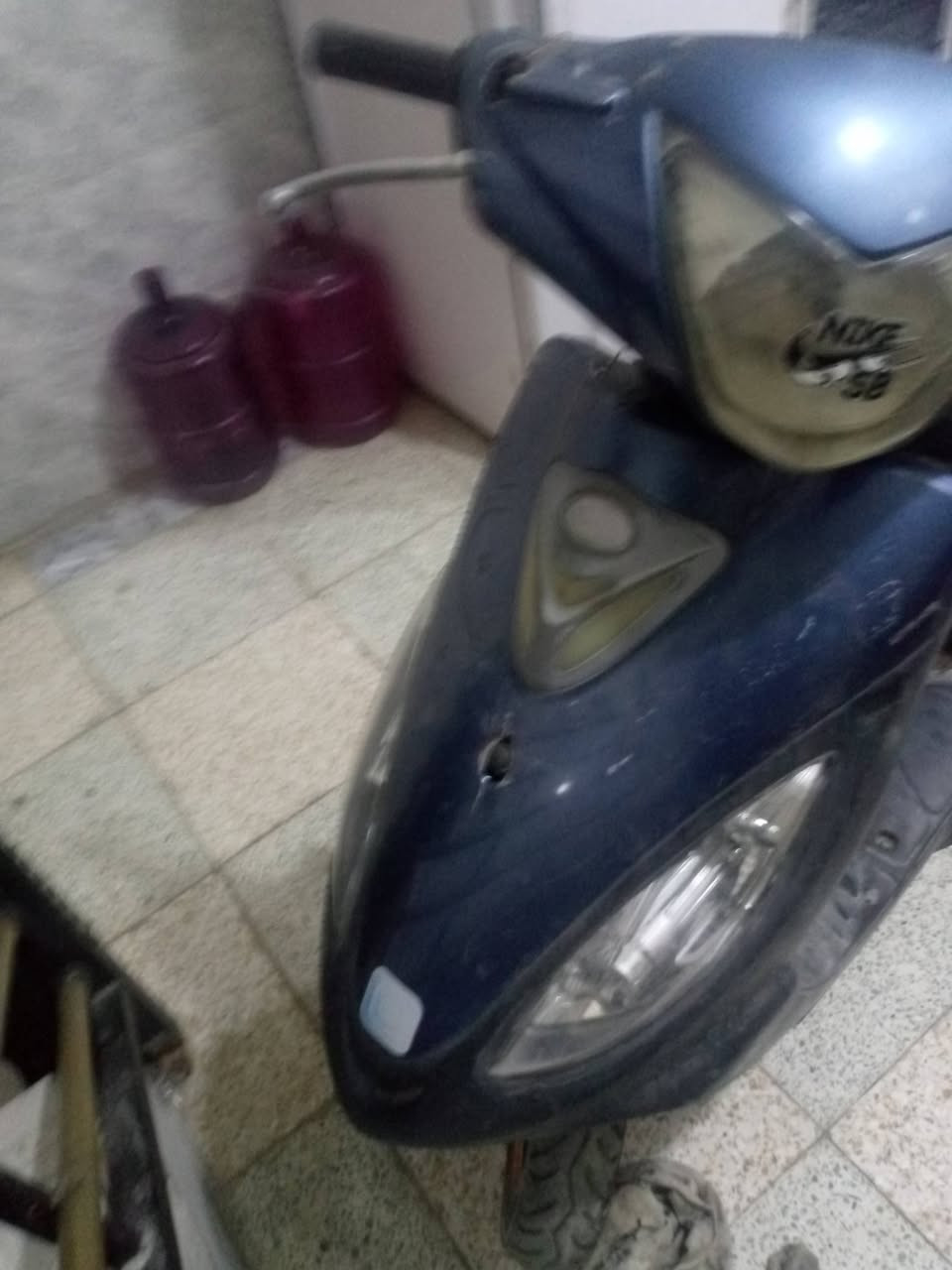 سلام عليكم دراجه كامكو نقص عقل ابيع كوم حديد السعر 150مكاني بغداد الشعله شارع أبو  هاتو رقم ***********وبيه مجال
