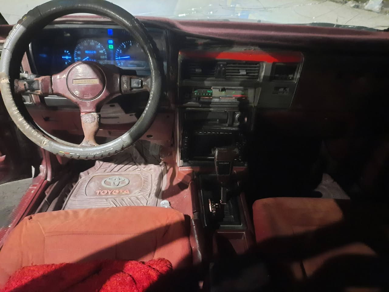 نيسان لوريل موديل 88 رقم ذي قار مشروع وطني السنويه ل 27 ماكينه وكير ونجي جدد شرط كهربائيات كلها شغاله جام كهربائي يصعد وينزل سياره جاهزه كل نقص ما بيها سعر 25 وبيها مجال قليل شراي يتصل مكان السياره ناصريه مركز المدينه مكلف بالنشر اتصال فقط***********
