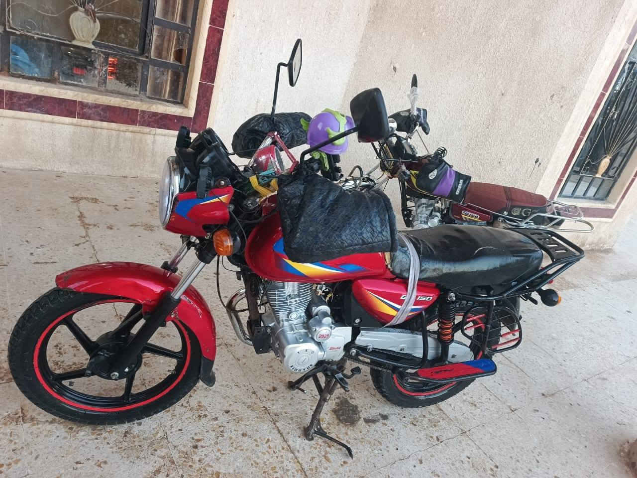 السلام عليكم للبيع ماطور بوكسر مرقم شرط التحويل موديل 2020 للاستفسار الاتصال على الرقم ***********
