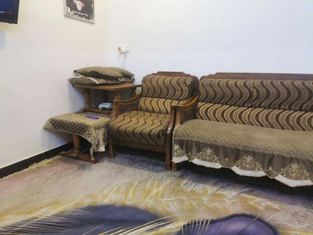 ختم لبيع مستعمل نظيف *********** مقابيل قاعدة الرشاد
