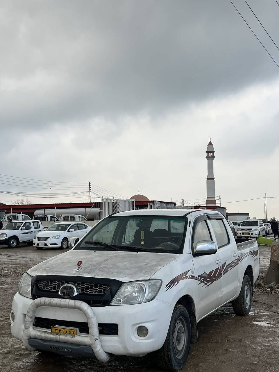 بيكاب مه رزه يه مؤديل 2006سبؤح عام نيه به لام به عام دي فرؤشم باهه جوو تاعويله سياركه ده ستي خؤمانه ره قه م
*********** :زين ***********
