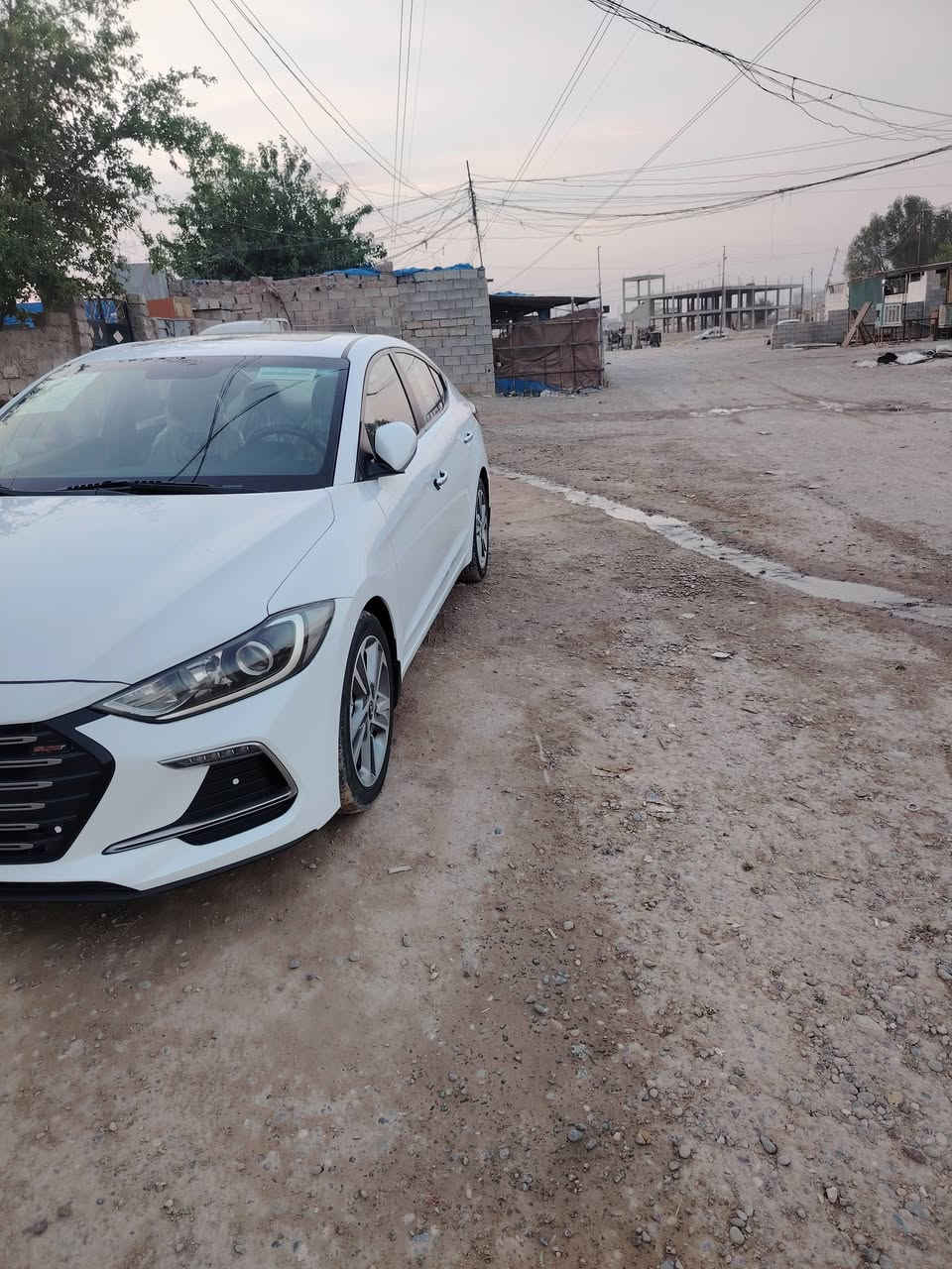***********
