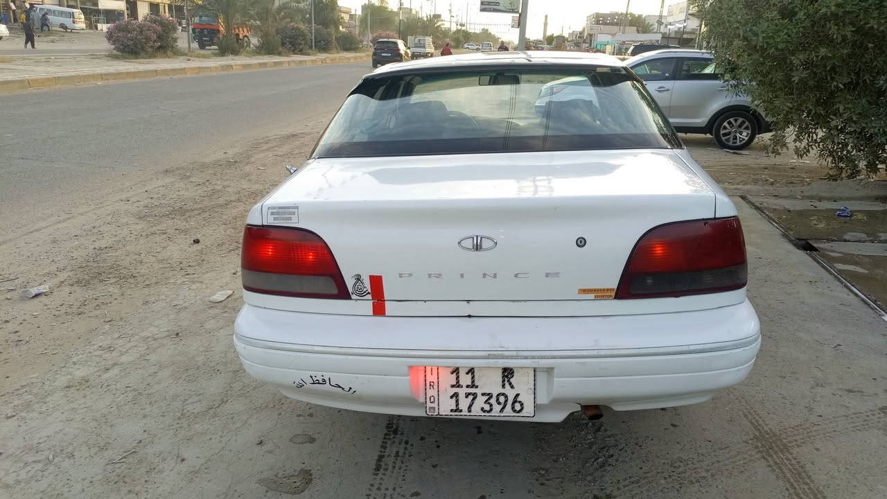 السلام عليكم برنس فراشه موديل 96 سياره خير من الله جير مكينه حداديه تخم تاير تبريد في مشكله بسيطه سياره احلى من الصور مكان السياره بغداد تاجي سبع البور السعر 35 وبيها مجال للشراي رقم الهاتف ***********. *********** اتصال فقط
