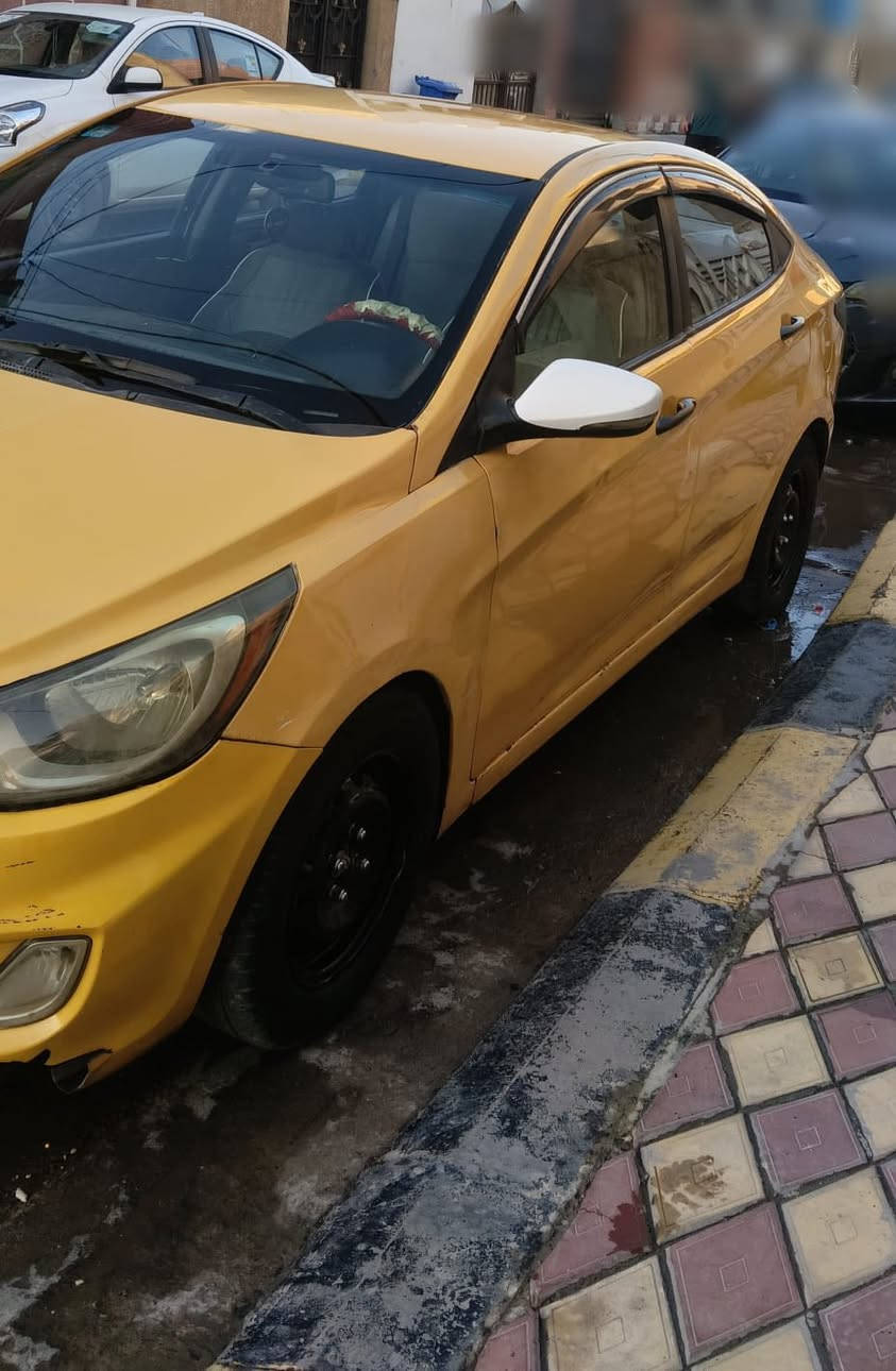 سلام عليكم اكسنت امريكي١٤ حادثه باب وجاملغ مبدلت نفس لون تخم تاير باتري حداديه جديده مدوشمه كشنات وكاعيه وتنته مكينه مجفته جديد تبريد تدفه كامه مابيه اي نقص مداور ثاني يوم سعر ٧٠ مكان بغداد 
***********
