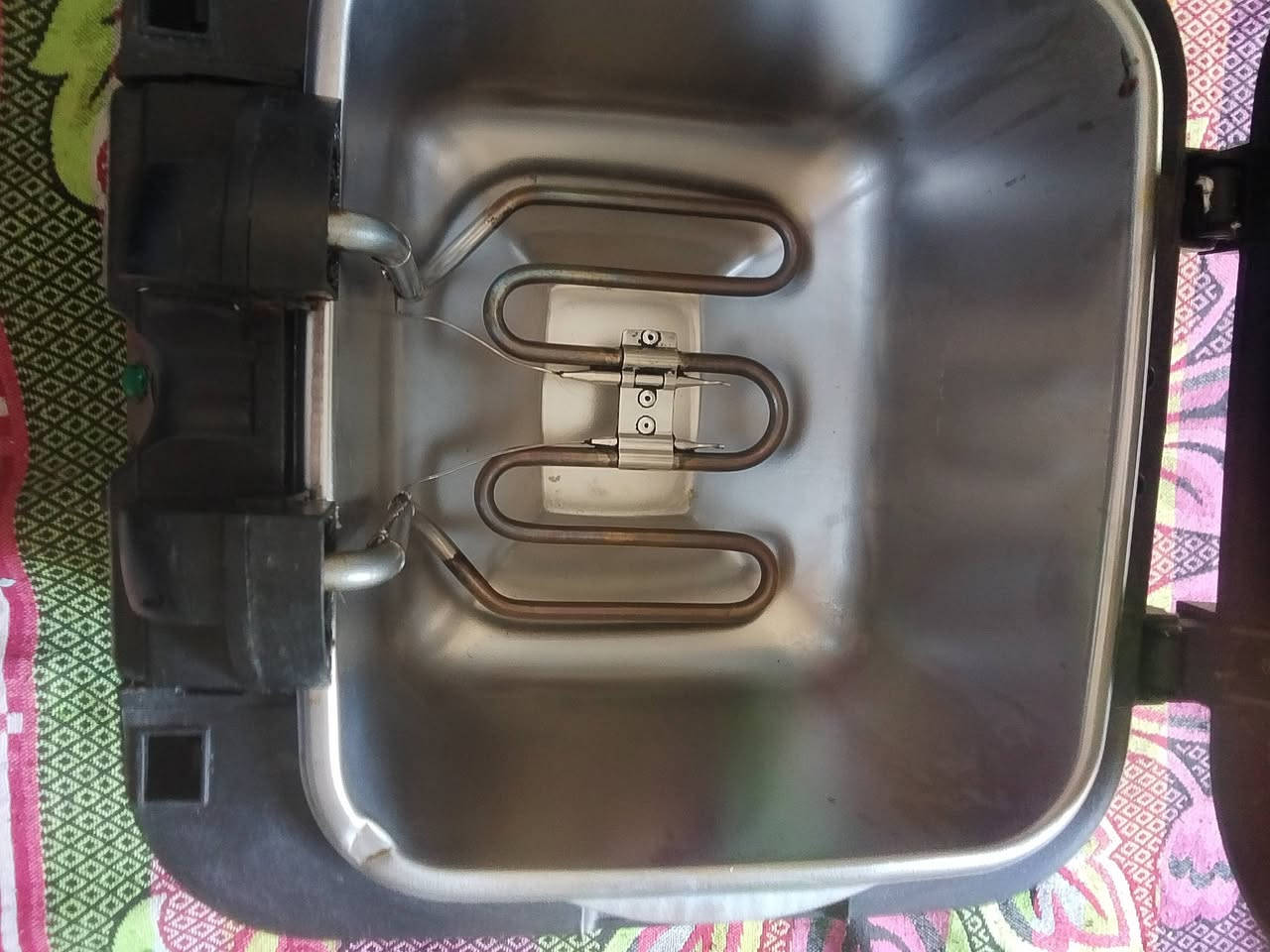 مقلا زيتية للبيع سعر 30  ***********
