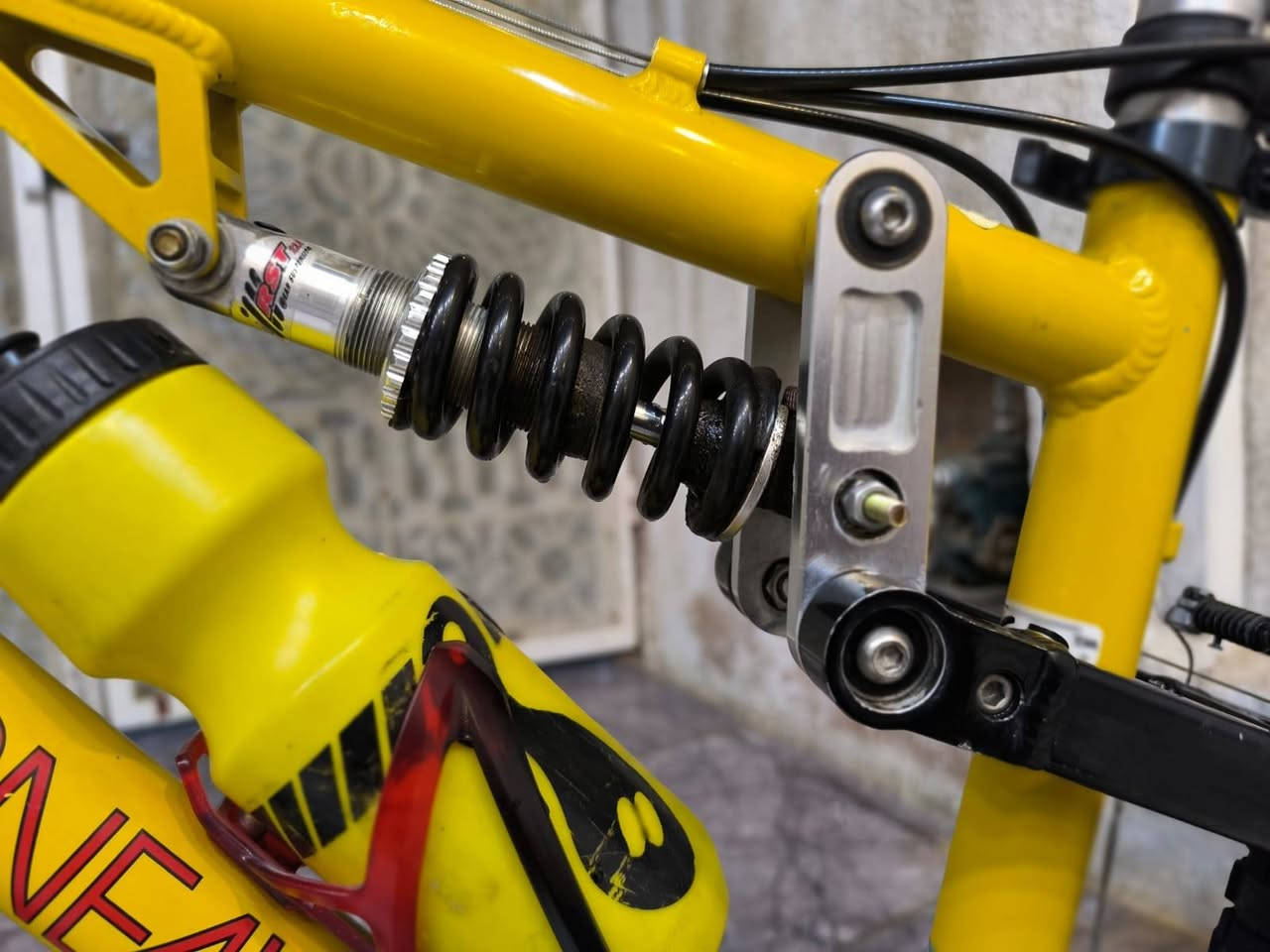 بايسكل مرتب وحلو نظيف150 المكان بغداد حي القاهره التليفون ***********
