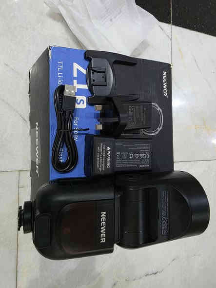 فلاش z1 جديد غير مستخدم  لكاميرات سوني 
السعر 125 الف

***********
