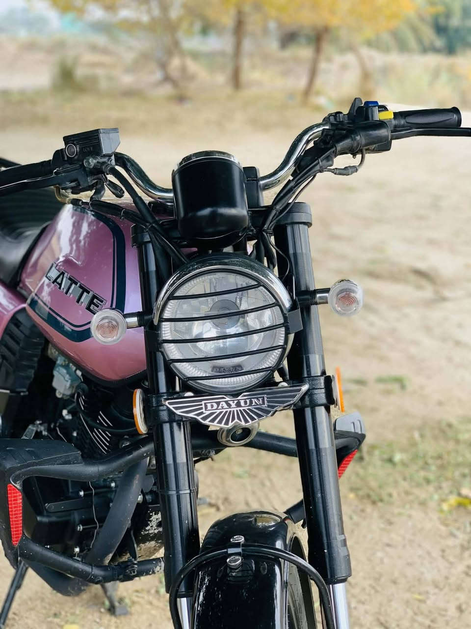 دايوان لايتي موديل 25 كفاله عامه بحاله الوكاله ماشيه 5 الالف
أوراق كامله الدراجه مفعوله محرك 200  السعر 1600مكان الحمزه الغربي الخميسيه الاستفسار ***********////***********
