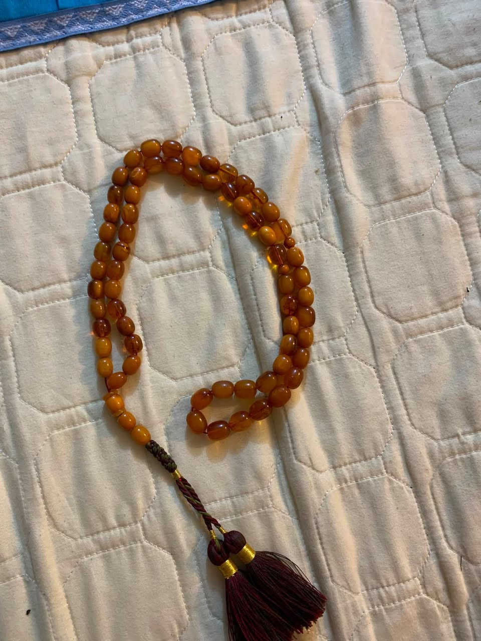 السلام عليكم
متاح كهرب بولندي مأخذ حرارة 
٤٥ غرام
٦٣ حبه
السعر ٢٥٠
مكان بغداد الزعفرانية 
***********
