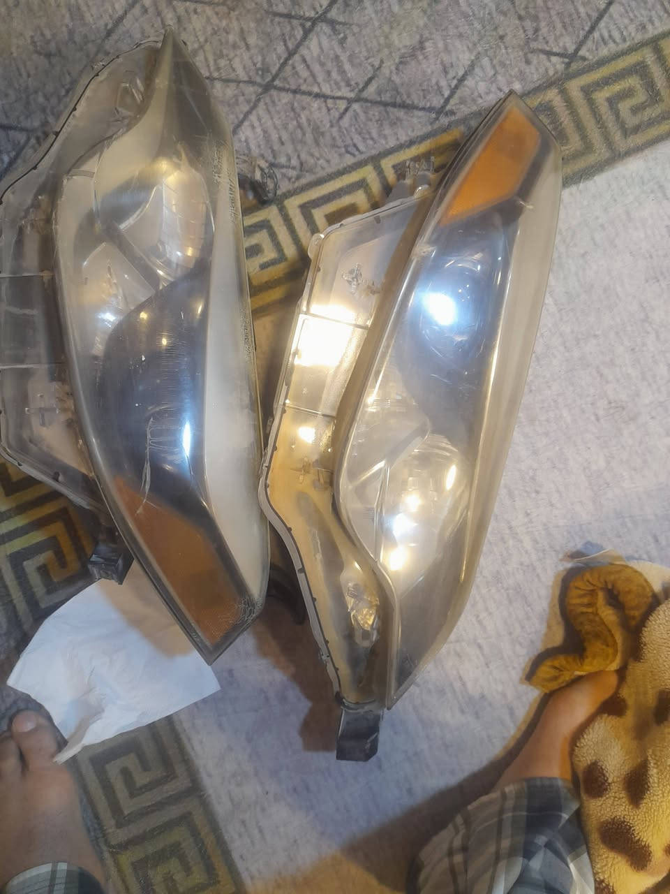 بكلايت اصلي مال كورلاه ١٣ ايمن سعر قفل ٢٥ عندي بوش هوزن خلفي اصلي ٢٥ زوج  مازداة اصلي شغال ٥٠ الف مكاني بغداد زيونه
