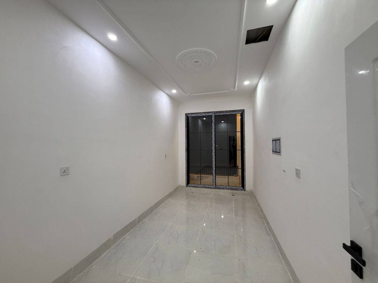 #عقارات_ابو_وسام
🔸سند طابو يتسجل بإسم اي عراقي
📍أربيل-بيت للبيع 8حساروك قرب شارع كورنيش
➖مساحة 125M طابقين 
يتكون⤵️
➖4غرف نوم 
➖استقبال-صاله-مطبخ-مجموعه صحيات-كراج

📸 السعر والصورة متوفرة على قناتنا الرسمية في التليكرام 👇
🔗 https://t.me/Hassanabowissam
تابعنا الان وشوف احدث العقارات يوميا ع الصفحه الرسميه في فيسبوك
🔗https://www.facebook.com/share/1FHZ1d86H9/

📞 تواصل مباشر واتساب أو اتصال:
📱 ***********
📱 ***********

#عقارات_اربيل #شقق_للبيع_اربيل #بيو_لبيع_اربيل  #فلل_للبيع_اربيل #مجمعات_سكنية_اربيل
 #عقارات_كردستان  
#استثمار_عقاري_اربيل #عقارات_بغداد_سليمانية_اربيل  #عقارات_شمال_العراق  

⬅️ الأسعار والصور داخل القناة… لا تفوّت الفرصة

تابعنا الان وشوف احدث العقارات يوميا 🏘️
🔗https://t.me/Hassanabowissam

7 دفتر
