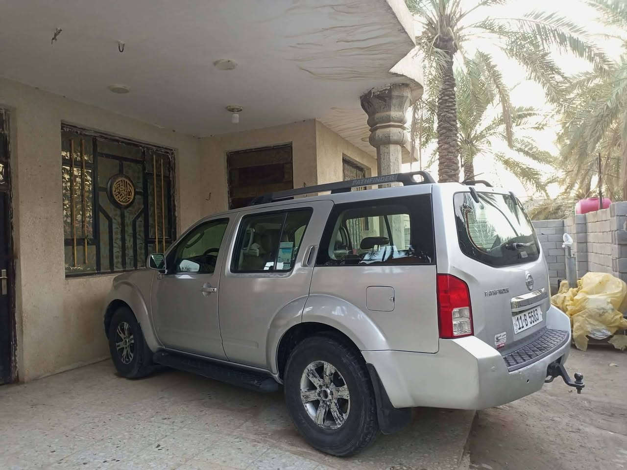 نيسان باثفندر موديل 2008امريكي حادثها جاملغ مصبوغه حزام اثر جراد تبريد قطعتين مكينه كير تبريد كهربائيات كلها خير من الله رقم بغداد باسمي غرفه جلد دشبول نيفارا سعرها ٨٠ وبيها مجال  *********** مكانها واسط
