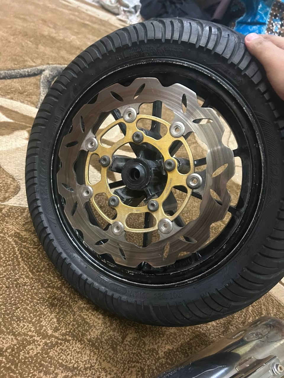 تزويد للبيع كلمن وسعره مكاني بغداد حي الجامعه وتساب ***********
