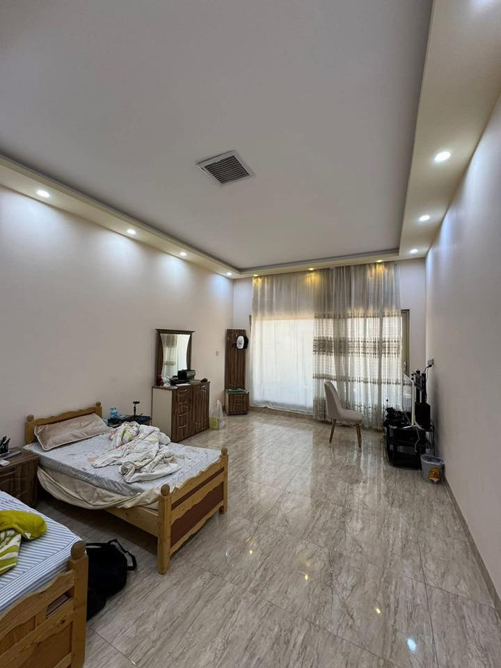 # عادل الونداوي للعقارات 
دار للبيع طابـقـيـن بناء حديث ( Zero)  موقع جدًا مميز  - على شارع 25 متر 
 
( طابو ملك صرف ) 

الدار دزاين مودرن - سقوف مغربية - نظام دكت تبريد مركزي - شبابيك ألمنيوم - نظام كاميرات مراقبة  

#العنوان كركوك  - حـي عـدن - ( مجمع الأمل ) خلف المحكمة

#المساحة 240  متر الواجهة 11،5

طابق الاول: غرف نوم عدد 2- استقبال - هول - مطبخ حار بارد - صحيات  - كراج سيارة - حديقة
الطابق الثاني : غرف نوم عدد 2 - هول - صحيات - مخزن 

لمعرفه المزيد يرجى الاتصال بالارقام

 للتواصل ***********
***********
بأمكانكم عرض عقارتكم لدينا سواء كانت #بيــع أو #إيجــار أو #أستثـمار ‏‎زبائننا الكرام بِكُم نَرتقي ونَتشرف بزيارتِكم ونَفتخر بخِدمتِكم

 مكتب عادل الونداوي للعقارات للاستثمار والتطوير العقاري معكم نحو الأفضل للإستفساريمكنكم مراسلة الصفحة شركة ونداوي كروب للإنشاءات والعقارات اسطنبول وفي بغداد وكركوك 

عنوان المكتب الفرع الاول(اسطنبول يوسف باشا قرب مول هستوريا )
 واتس 00905355896627

الفرع الثاني  ( كركوك حي الواسطي شارع السايدين الرئيسي قرب اسواق المتوكل
