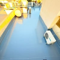 اعزل سطحك قبل هطول الامطار مادة العازله البولي يوريثان تقنية حديثة تعت...