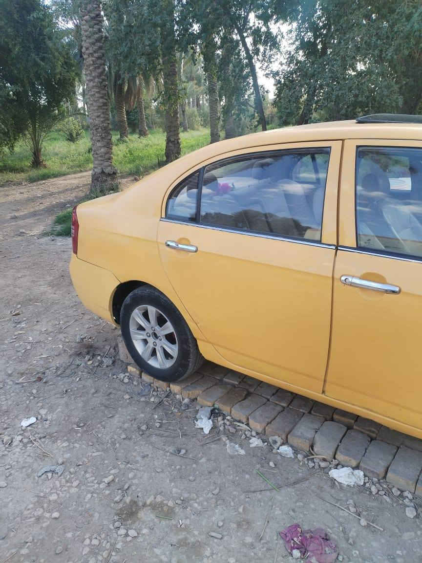 سلام عليكم ليفان موديل 11سياره نضيفه ومكفوله من ضربه سنويه جديده رقم قادسيه مكينه وكير  كورله لا تنقيص ولا تبخير خير من الله  سياره بلاديه السعر 33 رقم الهاتف ***********
