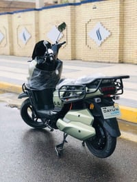 دراجه شحن اباتشي صاعقه بطاريته ليثيوم 30امبير تمشي 75كيلو بالشحنه بعده...