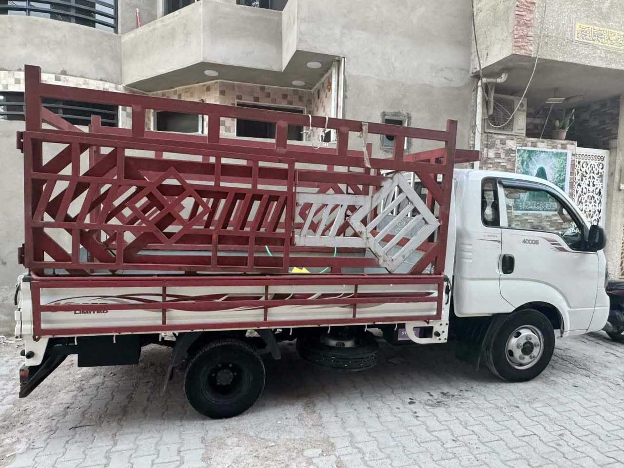 كيا فحل موديل 20 ماشيه 42 باسمي رقم إنكليزي سنويه لسنه 30نظيفه جدا جديده بمعنى الكلمه  رقم بغداد للاستفسار  
السعر 160الاتصال على الرقم ***********
