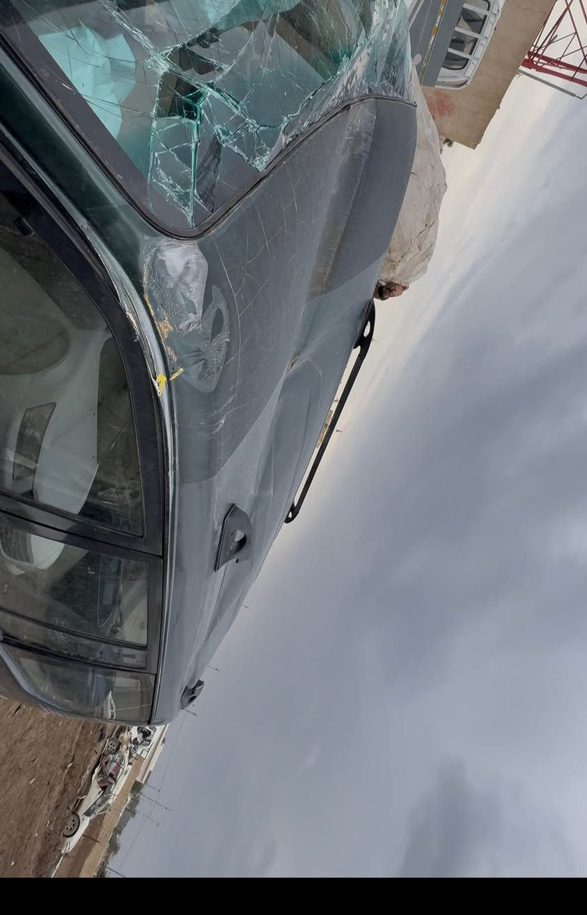 السلام عليكم 
برادو 2002 كويتي فول مواصفات vxرقم بغداد نكليزي 
سابقن جانت كفاله عام 
السياره الله يجفيكم الشر تعرضت الحادث 
ولحمد الله على كل حال 
أبيعها على حطتها 
السيارة ضررها من لمام ولجاملغ المامي ولبنيد ولقماره 
صفحت السايق مكفوله ولثانيه بيها طخات قليله 
ولقماره طاح عليها التيل 

عندي تصوير فديو كامل لها تجي خاص او واتساب ودزلكيا واضح

مكانها واسط  

السعر 60 وبيها مجال 

*********** دهل اوران, واسط
