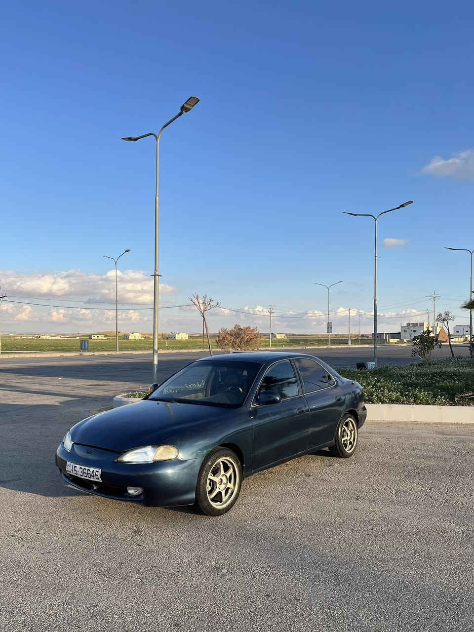 هونداي افانتي موديل 95 بحالة الشركة
فحصه جيد ثلاث قصعات باعتبار فحص كامل 

ماتور 1500 وكاااااااااااااااالة قطارة بنزين ⛽️ 

قير عادي وكااااااااااااالة 

مرخصة ل 10 🔟 

مكنيك وكااااااااااااااااااالة مش بحاجة إلى اي صيانة 

مشيه نخب ول ولا طقه ✈️✈️✈️✈️✈️✈️✈️✈️

مكيف حامي بارد 🔥🔥🔥🔥🔥❄️❄️❄️❄️❄️

غرفة الشركة وكااااااااااالة 

السيارة كل شي فيه على وضع الشركة وكااااااااااالة 

من حض القناااا الله يبارك الصاحب النصيب 

الموقع المفرق مغير السرحان 

إلاتصال. 0772129772

اليقدر النضيف يرن


**إذا كنت صاحب هذا الإعلان وتريد حذفه لأي سبب، رجاءا أرسل رسالة إلى الدعم الفني**