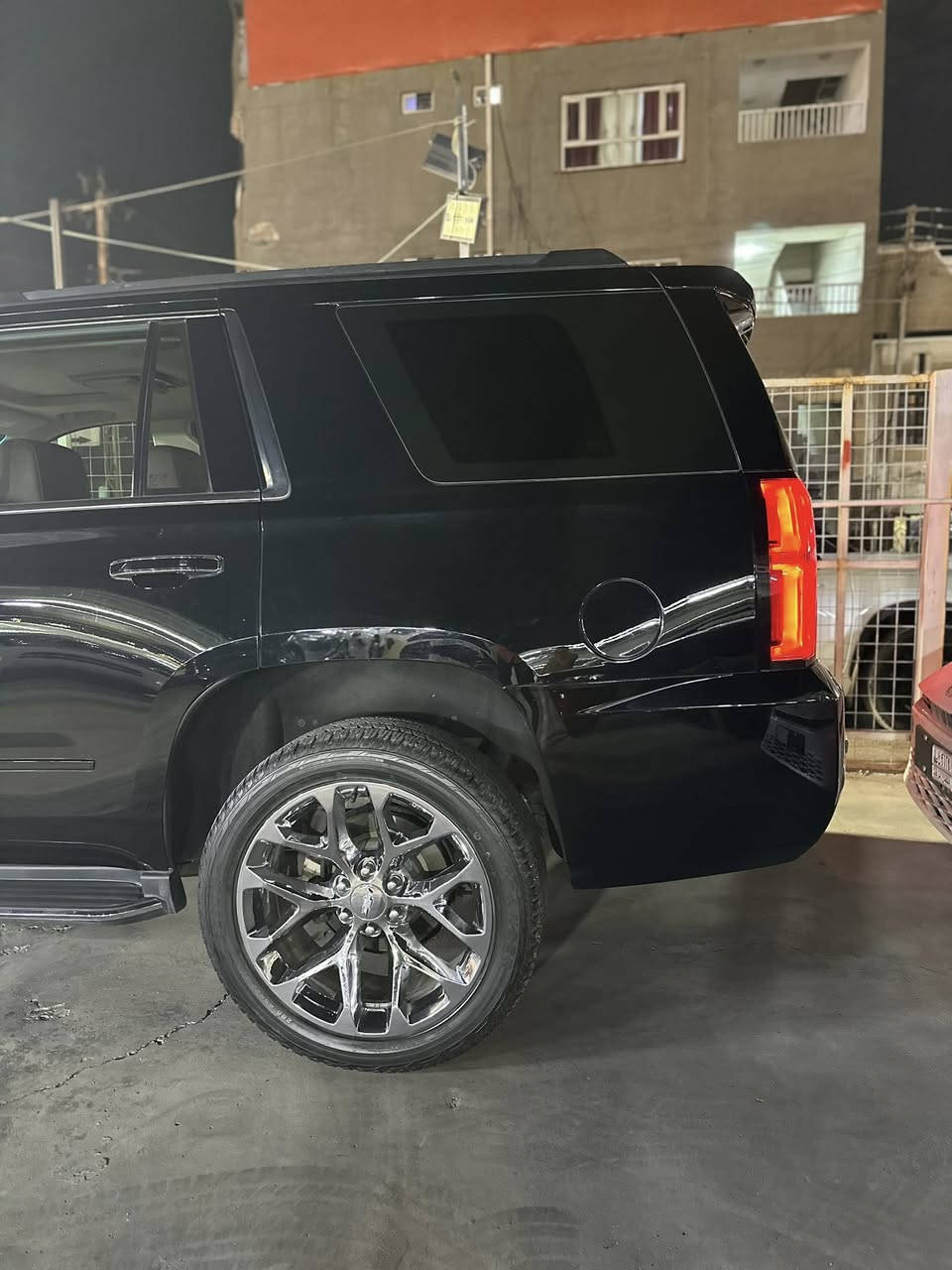 سلام عليكم 
شوفرليت تاهو 2020 خليجي..
وكاله المنصور
برمير
داخل قرميدي فول للاخير
بارد بسيط بجاملغ فقط 
ماشيه 80الف حقيقي
رقم بغداد باسمي
معروفه مواصفاتها ميحتاج اذكر
السياره جديده جدا الصلاه على النبي 
للاستفسار
***********
