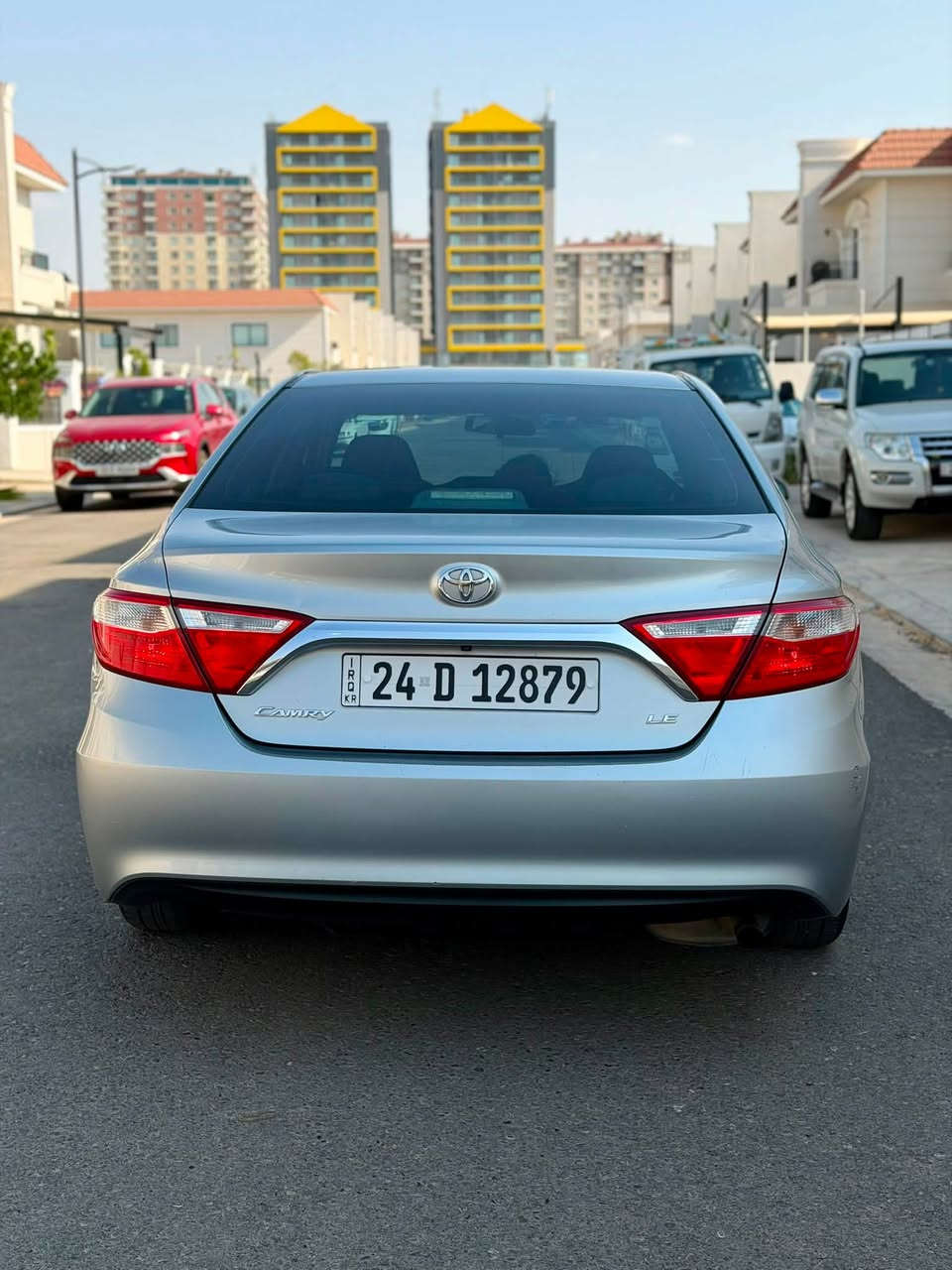 🚗 تۆیۆتا کامری ئەمەریکی 2017
💵 نرخ: 13,300 دۆلار، دانەبەزینێکی کەم زۆر هەیە 🙏

تێبینییەکی زۆر گرنگ: سەیارەکە 1000 دینار خەرجی تێدا نییە، هەر خەرجییەک هەبێت من بەرپرسم.

✅ کشنی کارەبایی
✅ کۆنتڕۆڵی ستێرینگ
✅ Cruise Control (تثبیتی خێرایی)
✅ شاشە + کامێرا
✅ شاشەی خێرایی و هەڵەکان
✅ کامێرای دواوە
✅ گیربۆک ئۆتۆماتیک + مانواڵ
✅ تەنها 122 هەزار کیلۆمەتر ڕۆیشتووە
✅ ویلکاپ
✅ تایەری نوێ
✅ سەدر نوێ
✅ مۆتەری 4 سلێندەر (2500) زۆر ئابووری (ECO)، بە بەنزینی ئاسایی بێ هیچ کێشەیەک کار دەکات.
✅ ساردکەرەوەی یەخ (ئەگەر یەخ نەبێت، قبووڵ نییە).
✅ مۆتەر، گیربۆکس، ساردکەرەوە و کارەبا هەمووی شەرت، نەکراونەتەوە و نە 
 بنید، جاملێخ و هەندێک دواخڵی 
، هەموو شتێک لە سۆنەر ڕوونکراوەتەوە

📅 سەنەویی تا ساڵی 2029.
📍 ژمارەی دهۆکە، ئێستا لە هەولێرە.
💸 340 هەزار دینار غرامەی هەیە کە لە نرخ دادەبەزێت.
✅ وەکالەت یان گواستنەوە، هیچ کێشەیەک نییە.

تکایە پێش پەیوەندیکردن هەموو وردەکارییەکان بخوێنن.

📞 ***********
📲 WhatsApp هەیە.

پیرۆزبایی پێشەکی بۆ ئەوەی دەیکڕێت، چونکە سەیارەیەکی جوانە.
