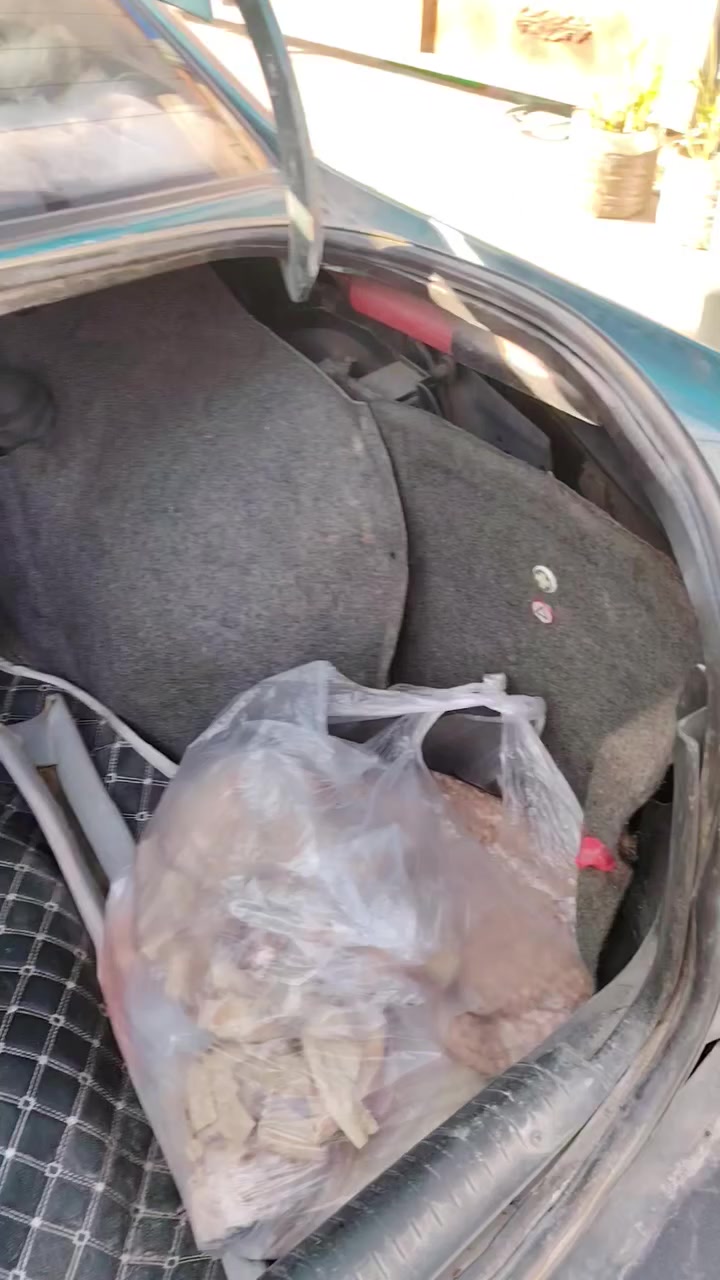 السلام عليكم للبيع اوبل فكترا حجم ١٨ رقم بغداد اوتوماتيك موديل ٩٥ سنويه ٣٠ مشروع وطني تخم تاير جديد Abs سلايت تنته فول كهربائيات كله شغال لايت زنون عالي ناصي سيارة مال جناي
مكاني كركوك حي الواسطي
***********
