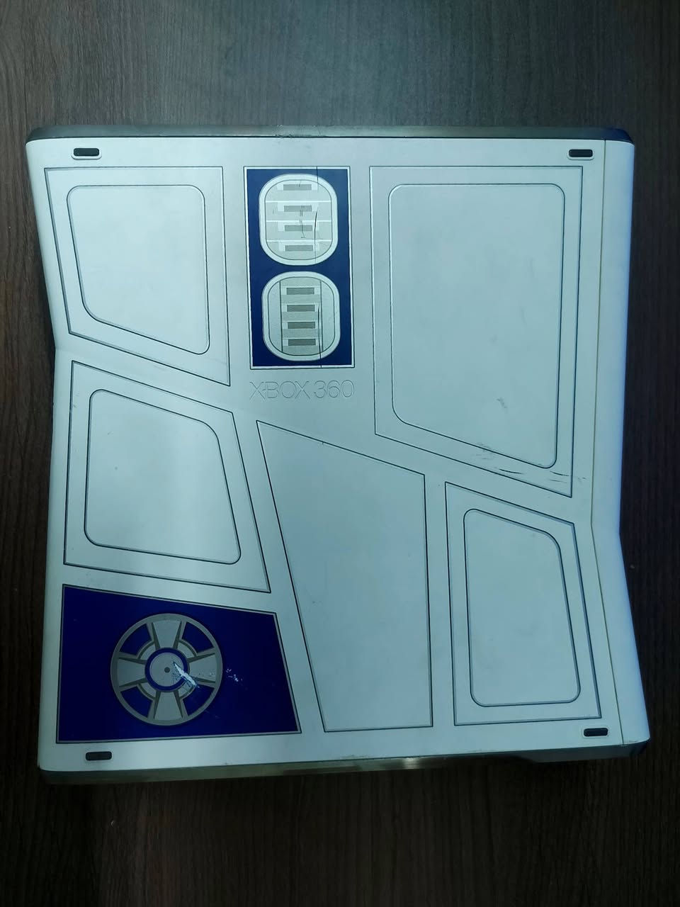 جهاز xbox 360 سلم نسخة star wars مهكر كامل محلقات و نظافة ٩٠% مثل ما مبين بالصور ما بي اي خلل او عطل يشتغل هارد و مخزن العاب فوك ٢٥٠ لعبة قويات و مال أطفال + مدخل الاقراص يتشغل و سحبه قوي 
السعر ١٥٠ الف 🔥🔥
متوفر توصيل لكافة المحافظات العراق 🇮🇶🇮🇶


**إذا كنت صاحب هذا الإعلان وتريد حذفه لأي سبب، رجاءا أرسل رسالة إلى الدعم الفني**