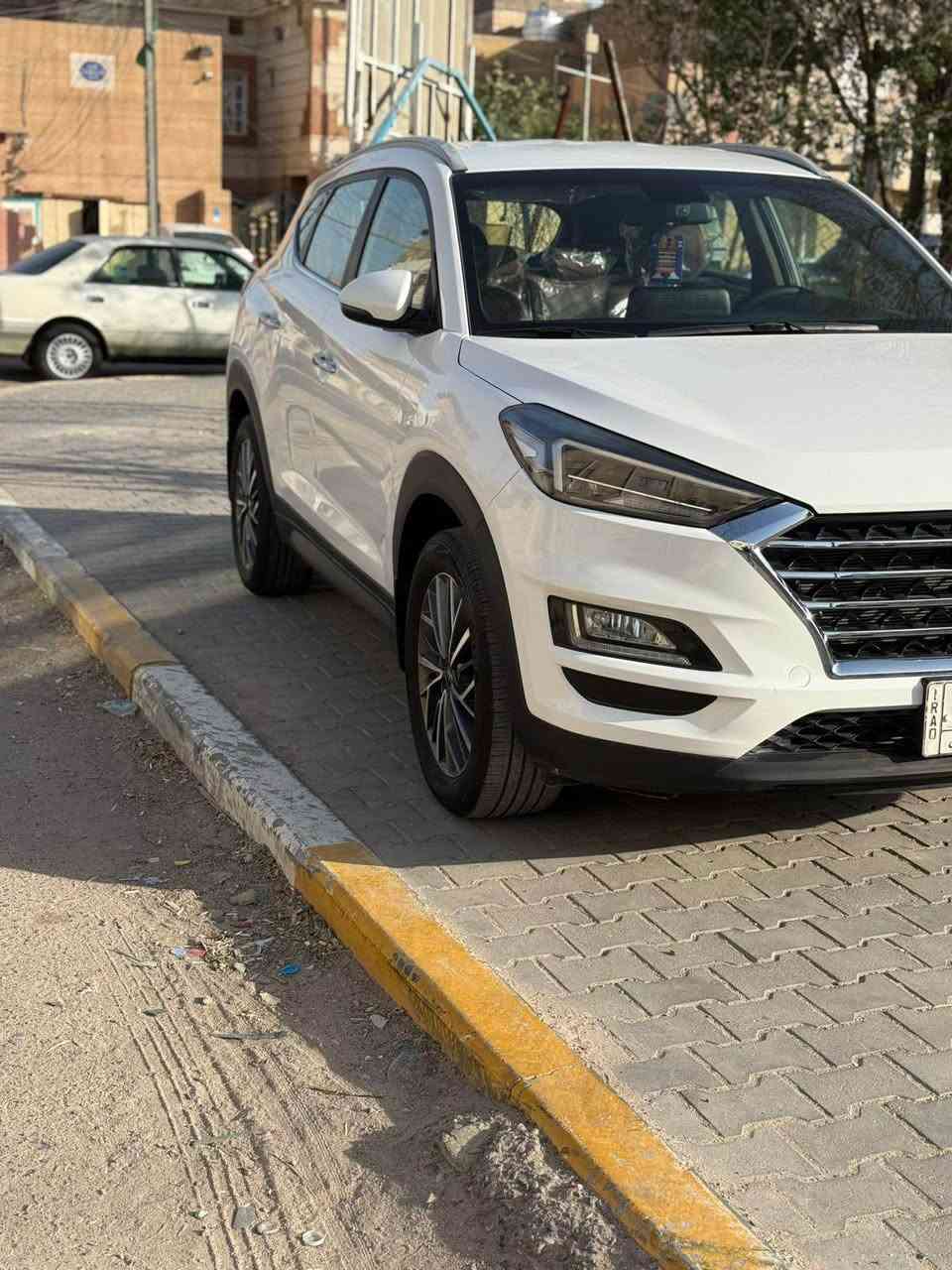 هونداي توسان موديل 2019خليجي كفاله عامه مكينه كير بدي سياره جديده رقم بصره سياره فول ماعده البنورامه سعر180وبيه مجال *********** البصرة, العراق
