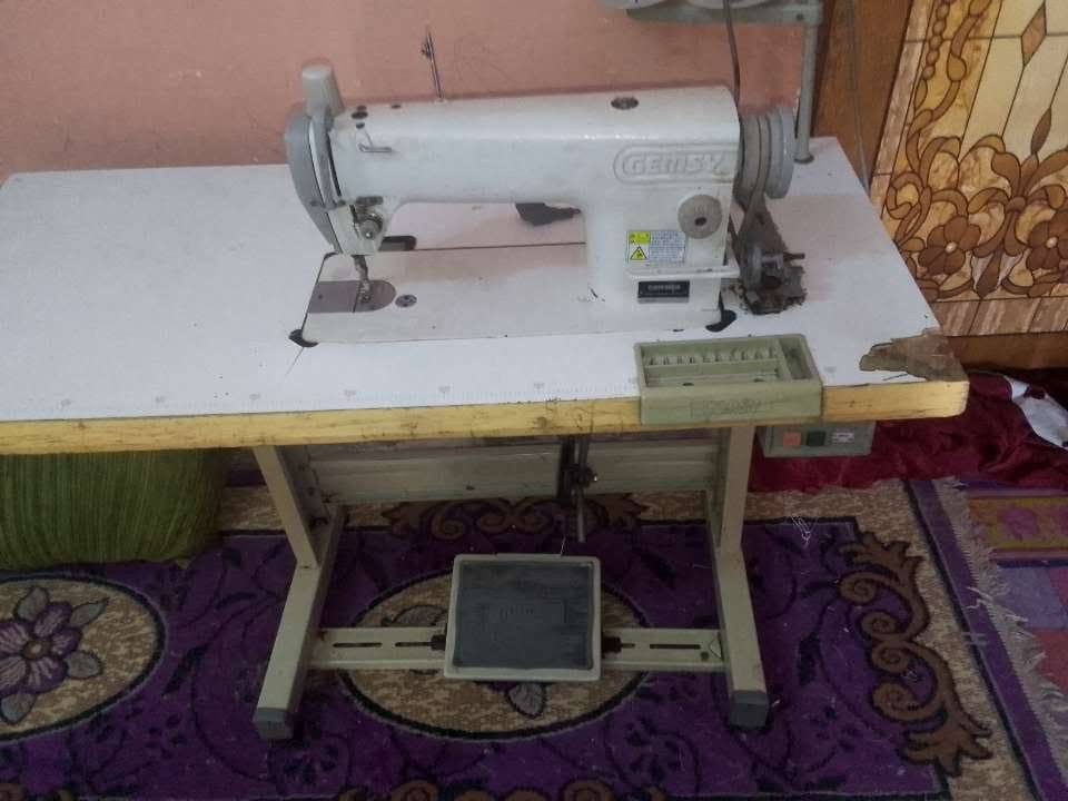 مكينه رجاليه حجم كبير مستعمله قليل موضحه بالصور سعر 400 وبيها مجال للطيبين م/‏‪***********
