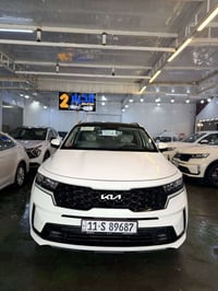 سورنتو 2022 ماشيه 40 الف كفاله من لصبغ والبارد والفتح والتبديل  محرك 6...