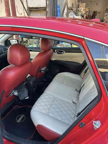 السلام عليكم
نيسان سنترا للبيع
2018
SV
رقم بغداد باسمي تحويل ثاني يوم 
حادث فقط بنيد  وبيه رش الجاملغ اثر شخوط وشويه مباوك ويه الباب بس الحافه 
رادار امامي وبصمه وكامره وتحكم ستيرن وشاشه 
تخم تاير جديد ادامه منظومه البانزين كله جديد
السياره خير من الله ما تعب كفاله الكير والمحرك والغود والشواصي  
مكانهه بغداد ابو دشير 
106وبيهه مجال 
***********
