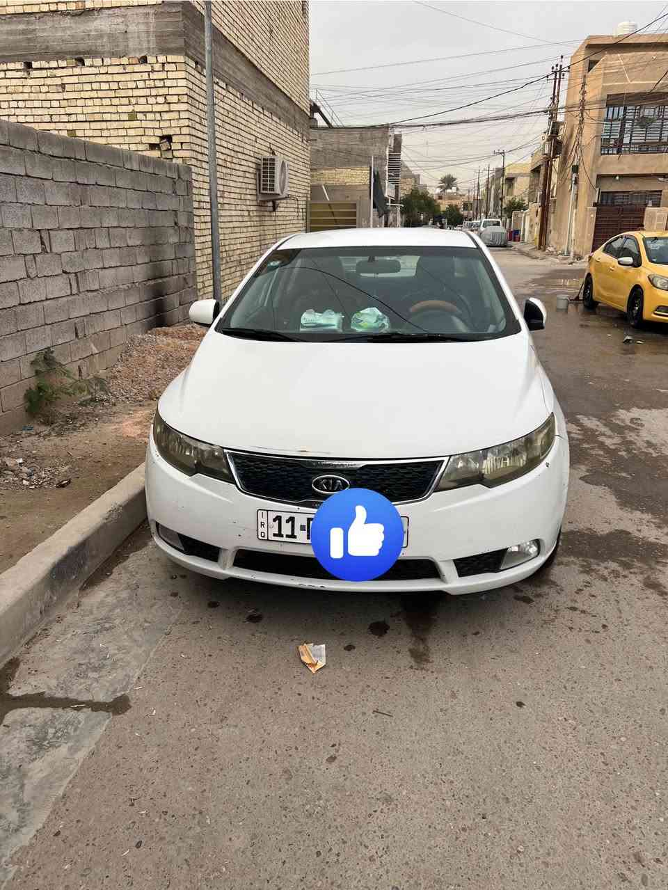 سلام عليكم شباب
كيا سيراتو ٢٠١٣ خليجي بأسمي رقم بغداد 

بيهة صبغ هلال الجاملغ الخلفي والبنيد بدون اي حادث صور سونار موجودة

ما بيها اي نقص
تبريد - تدفئة - كير - محرك كفالة
صدر امامي جديد
منظومة احتراق كاملة جديدة
تحكم ستيرن جهتين
كير ٦ نمر 
عنوان بغداد الكرادة
السعر ٩٣ 
***********

