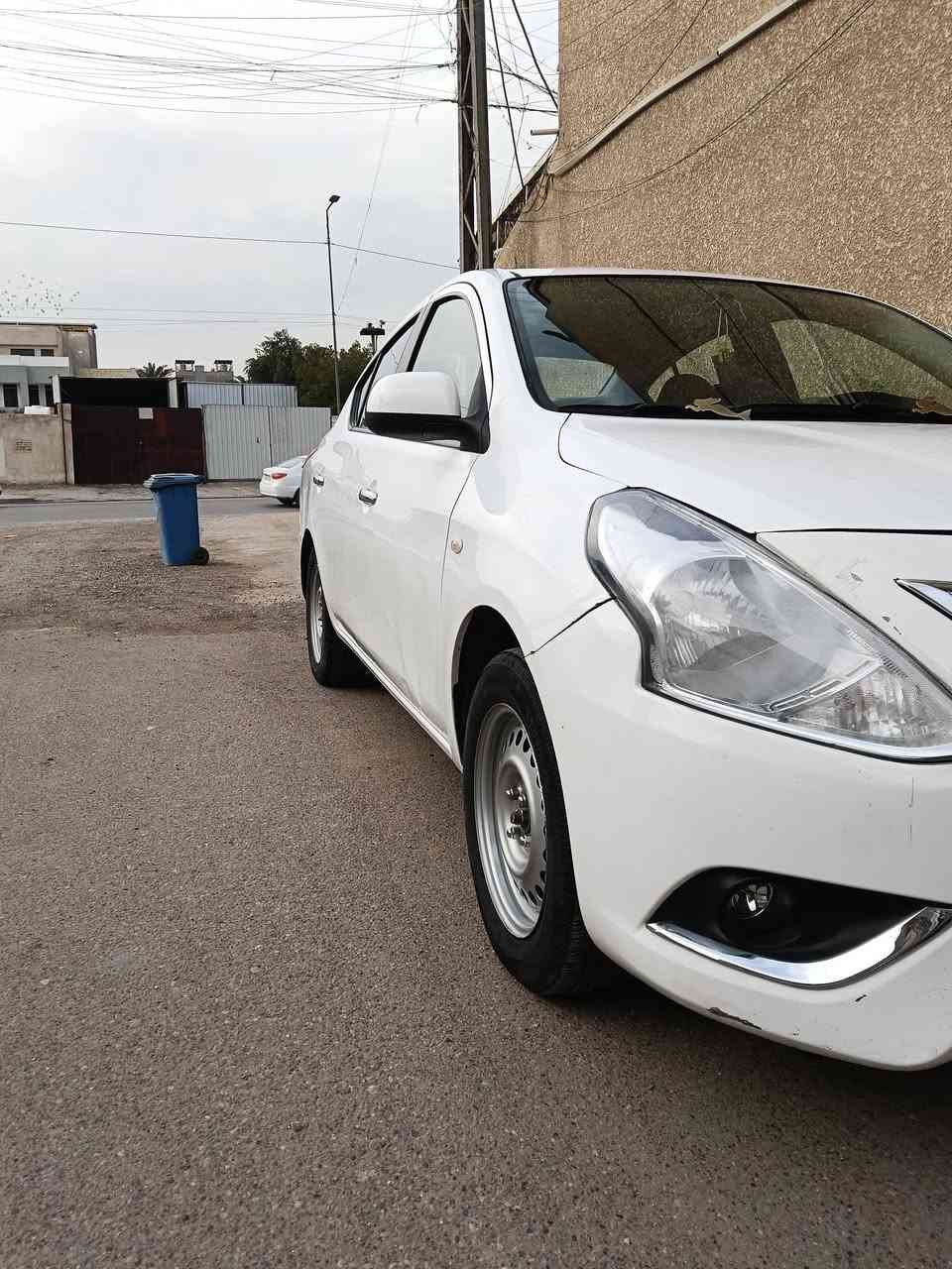 السلام عليكم 
نيسان سني هندي بليته زركه  2021 رقم اربيل 
كير ومكينه مكفولات 
دهن كير ودهن مكينه جدد 
ماشيه 169الف
منضومه بانزين جديده من بلكات ونوزلات وفيتبم 
زوج تايرات جدد باتري جديد 
بيهة قبق جنطه بارد وبيهة طخات موضحه بالوصور 
السياره بسمي تحويل ثاني يوم 
عنواني بغداد حي اور 
السعر 106قفل 
***********
