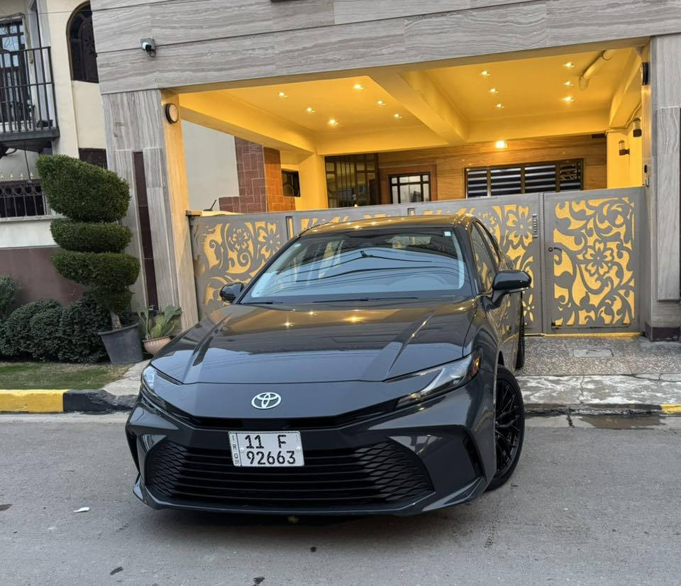 كامري ٢٠٢٥ 
السلام عليكم اخواني ..
كامري ٢٠٢٥ LE Plus جديدة جدا اللون اسمنتي متغير مميز جدا دخول جديد ترقيم جديد   بأسمي حادث نص جاملغ خلفي فقط بدون ايرباك تفاصيلها كالأتي :
- محرك ٢٥٠٠ هايبرد شلعة صاروخ اقتصادي 
- لايت عالي ناصي زينون بلادي 
- فول رادارات امامي خلفي جانبي 
- شاشة دشبول ديجيتال وشاشة وسطية تدعم ابل كاربلي وايرليس ونفكيشن 
- شاحن وايرليس ودخول ذكي بصمة 
- كشن كهرباء 
- سبايدر خلفي بلادي 
- جميع الايرباكات سليمة
- فول تحكمات ستيرن وخروج عن المسار 
- تخم تاير وويل كب جديد بالسليفون 
- السيارة ماشية ١١ الف ميل مشي امريكا بحالة الزيرو 
- حادثها جاملغ خلفي جهة السايق مو كله مصبوغ معمر نفسه تعمير درجة اولى بدون كص 
- بعد بيها هواية مواصفات 
- الشكل الجديد الامريكي معروف بالرزانة والعزل والثباتية ترايها مال بي ام
- رقم الشاصي  4T1DAACK5SU582430

السيارة جديدة جدا بحالة الزيرو بانزين امريكا بعده بيها بجم كبس ممفتوح بيها برغي ولا بيها نقص صارف عليها صرف موطبيعي كله اصلي السعر المطلوب ٢٣٠ ورقة سعر نهائي وصايرة عليه اكثر بهواية والفواتير موجودة مكفولة من چكة الابرة .. 
مكان السيارة بغداد - الكاظمية 

للمعلومات الاتصال : 
***********    أسيا سيل
***********    فايبر + واتساب  المهندس احمد
