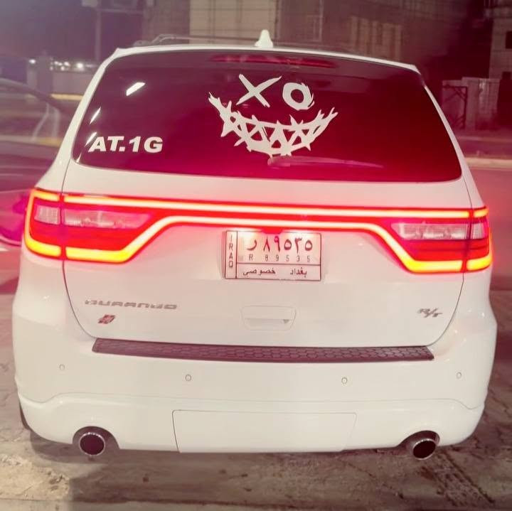 سيارة للبيع نوعها دودج دورانجو (Dodge Durango)، فئة R/T الرياضية
المحرك: هيمي HEMI V8 بسعة 5.7 لتر (قوة 360 حصان) 
الكَير والنظام:أوتوماتيك 8 سرعات، دفع رباعي مستمر AWD.

السعر ١٥٠ ورقه مستعجل على بيعها تجي وتفحصها يمك 

التواصل خابر على هذا الرقم      ***********
