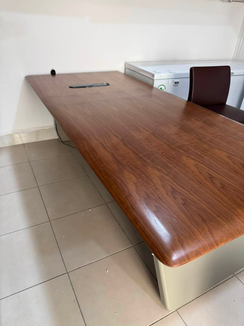 سلام عليكم 
ميز اجتماعات صاج خشب 100% 
من شركة اخلاص 
Size 120 cm X 250 cm
نظافه 99%


**إذا كنت صاحب هذا الإعلان وتريد حذفه لأي سبب، رجاءا أرسل رسالة إلى الدعم الفني**