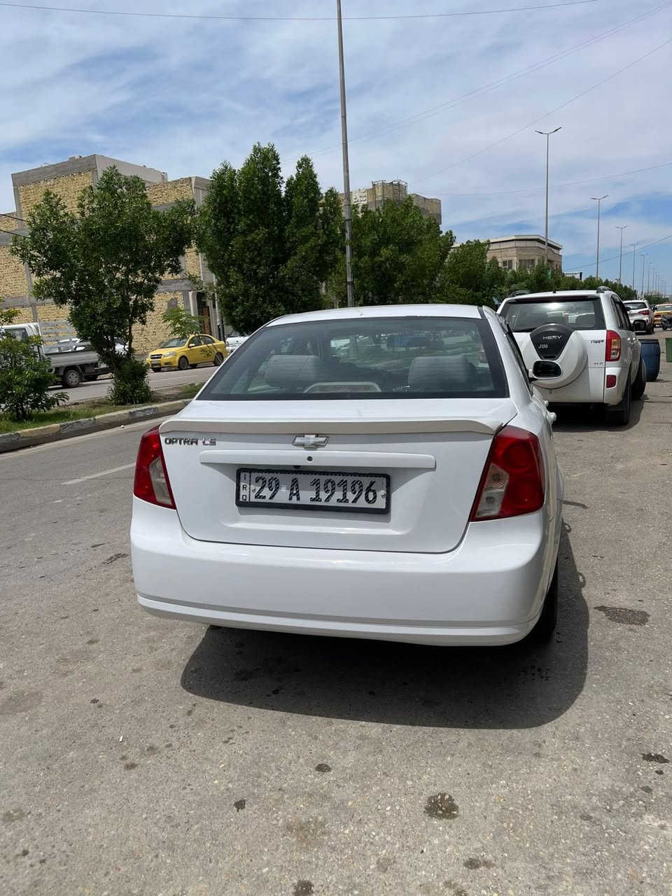 � للبيع شيفروليه أوبترا 2011 🚘.( #مكلف_بل_نشر)

السيارة بحالة جيدة وجاهزة للاستخدام،:

✅ صبغ باب الصدر
✅ تبديل جنطة السيارة
✅ مكينة وكير بحالة ممتازة (هسترني شادهن حاوية )
✅  مشط جديد
✅ منظومة تبريد كاملة جديدة
✅ تخم تايرات مع ويلات أصلية
✅ السيارة جاهزة وما تحتاج مصاريف

📍 للجادين فقط
📞 للاستفسار والمشاهدة التواصل على الخاص أو الاتصال
 
رقم صاحب السيارة 
ابو علي المرياني 
***********

السعر 78$

