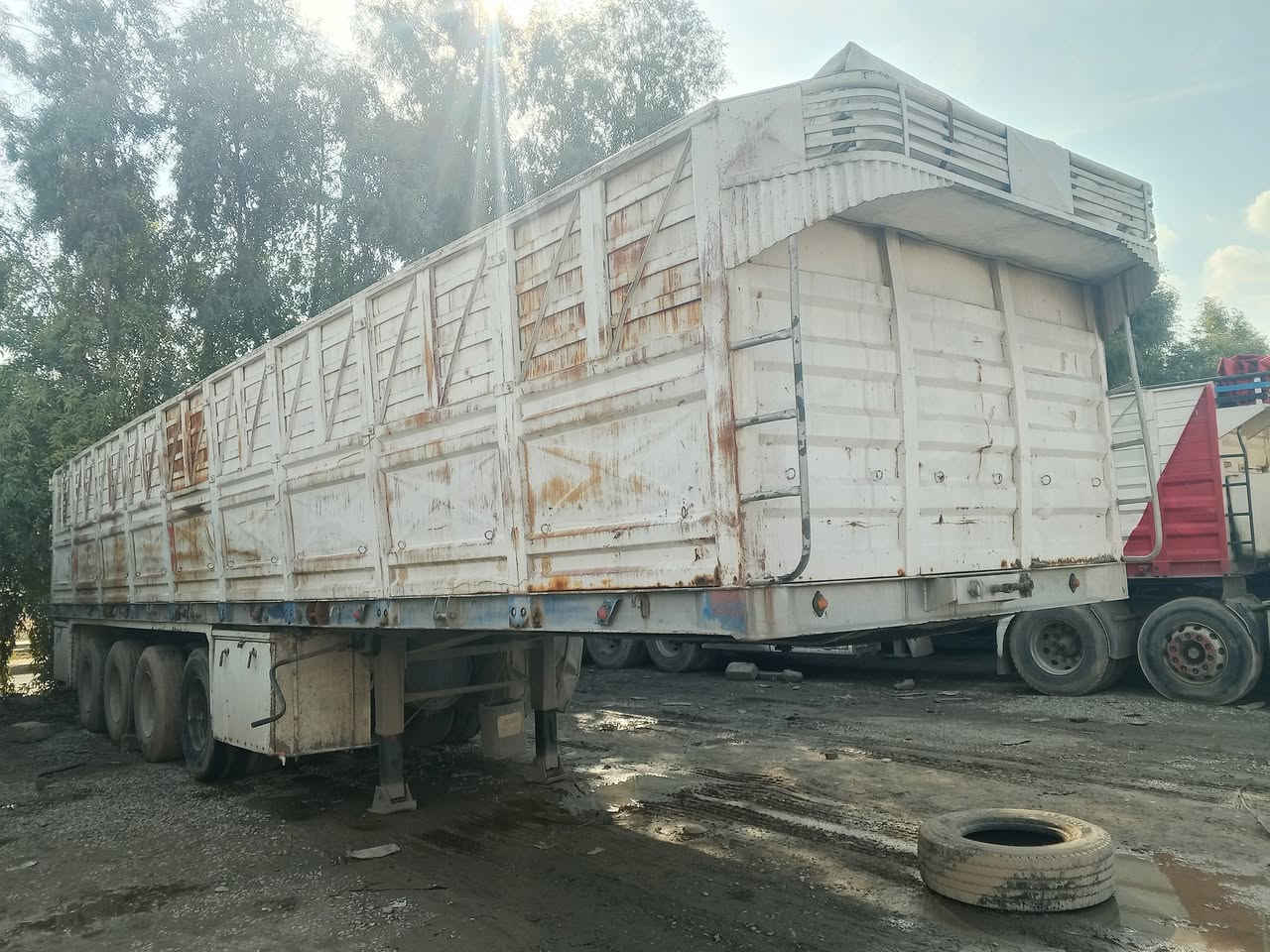 عربانه للبيع اربع محاور شاص 14 محلي ***********/***********
