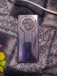 هواوي اخوجديد جهاز تكنيك مخابره شحن تاب سي بس مو الاصلي بس جهاز حلو وس...