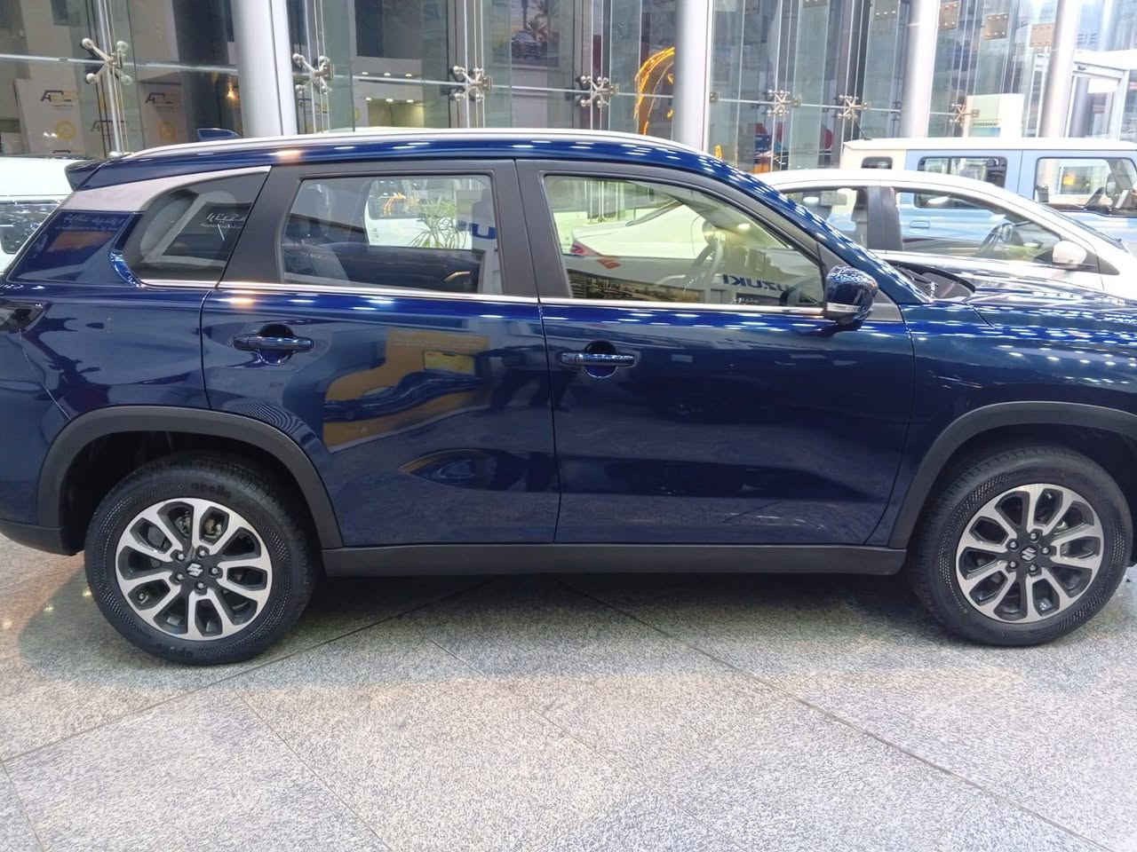 عندي سياره نوع ياباني زيرو مطلوبه عن طريق الكمبياله او اني اسددها لان عندي حاله مرضيه او مستعجل ع بيعته  اتصل على الرقم واتس متاح
***********
