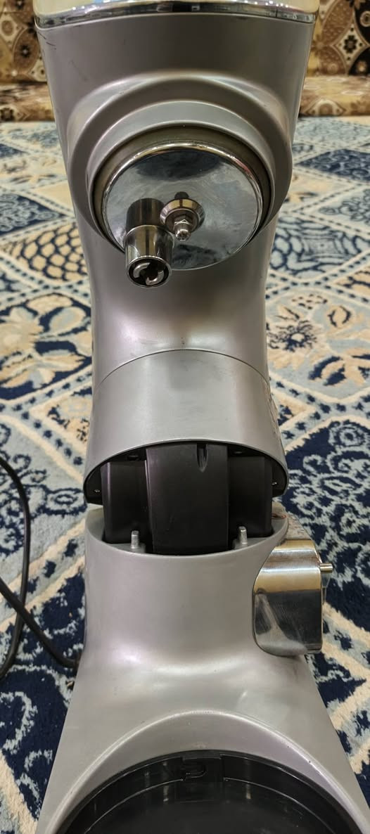 عجانة اوربية مستعمل استعمال اوربي شرط الفحص بدون ملحقات والسعر 20000 الف فقط


**إذا كنت صاحب هذا الإعلان وتريد حذفه لأي سبب، رجاءا أرسل رسالة إلى الدعم الفني**