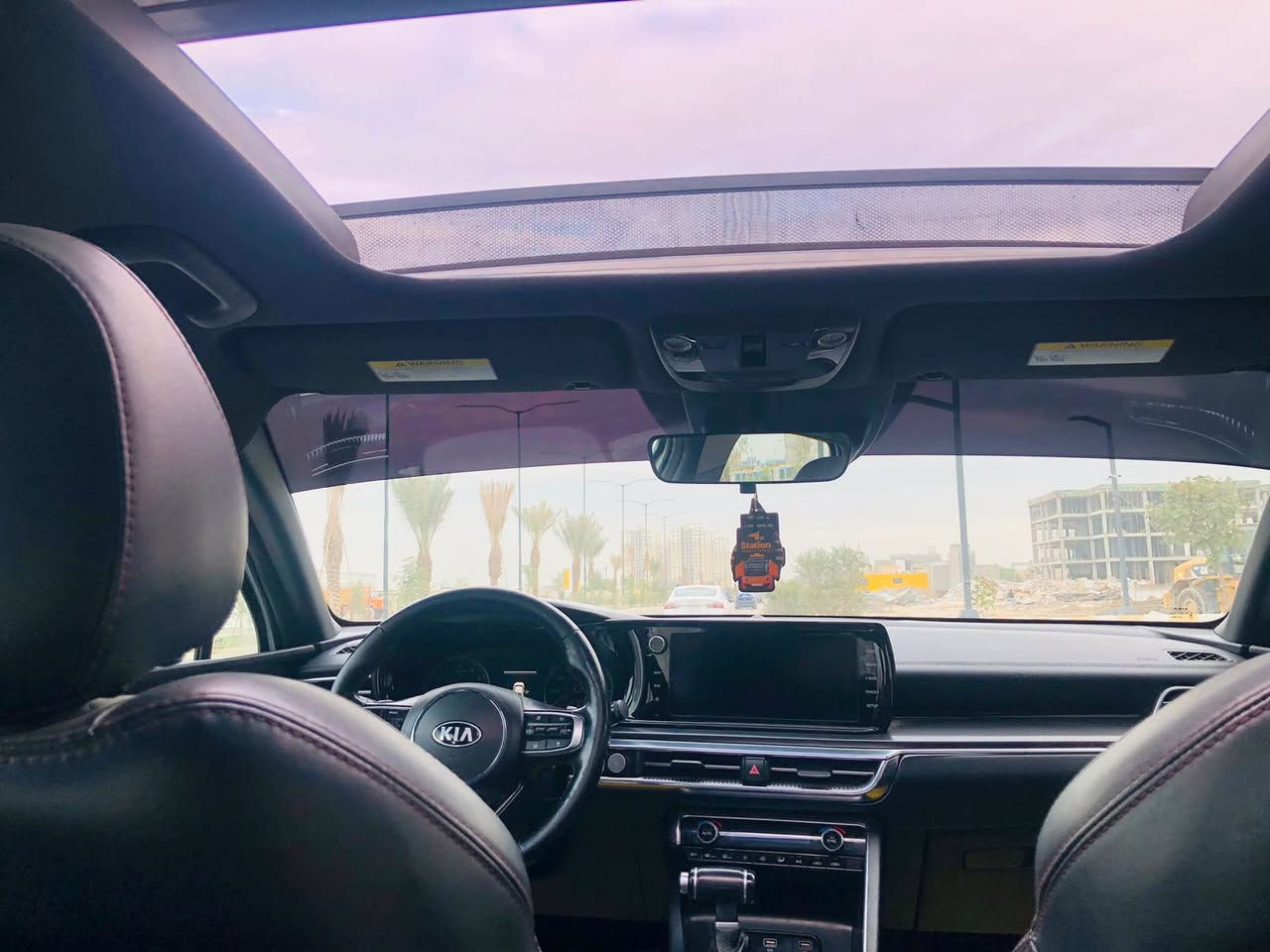 سلام وعليكم  k5 2021 GT  
محرك 2500 T   
‏‎‏‎الوارد: امريكي
‏‎‏‎‏ ‎
‏‎‏‎مرقمة اربيل بإسمي رقم وسنويه  جديد 
‏‎‏‎مواصفات : جي تي (GT) فول اعلى فئه
‏‎⚡️بانوراما
‏‎⚡️تشغيل عن بعد
‏‎⚡️صندوق فتح داخل⚡️  
‏‎⚡️قيادة ذاتية 
‏‎⚡️ تحديد مسار
‏‎⚡️اشاير مري
‏‎⚡️جناح صندوق
‏‎⚡️شاحن لاسلكي
‏‎⚡️بلاجكتور 
‏‎⚡️كاربلاي
‏‎⚡️شاشة كبير
‏‎⚡️بگ لايت لد
‏‎⚡️كشن كهربائي
‏‎⚡️تحكمات
‏‎⚡️هاند بريك بصمة
‏‎⚡️ كشن هيتر و تبريد+ هيتر ستيرن
‏‎⚡️لايت عدسة زينون عالي ناصي
‏‎⚡️رادار خلفي
‏‎⚡️رادار امامي
‏‎⚡️رادار جانبي 
‏‎⚡️تحديد مسار
‏‎⚡️كامرة
‏‎⚡️مثبت سرعه
‏‎✨صندوق ذكي فتح عند الاقتراب 
‏‎✨نضام NORMAL/SPORT/SPORT PLUS/CUSTM
‏‎✨ماسحات تلقائيه عند المطر
‏‎وبعد مواصفات هواي
‏‎
مكاني بغداد  ***********
