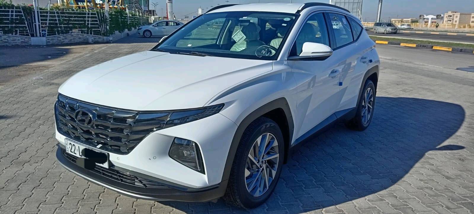 سيارة توسان للبيع خليجي والمواصفات فول 
كفالة عامة من الدعامية للدعامية 
مكان البصرة القبلة حي المهندسين 